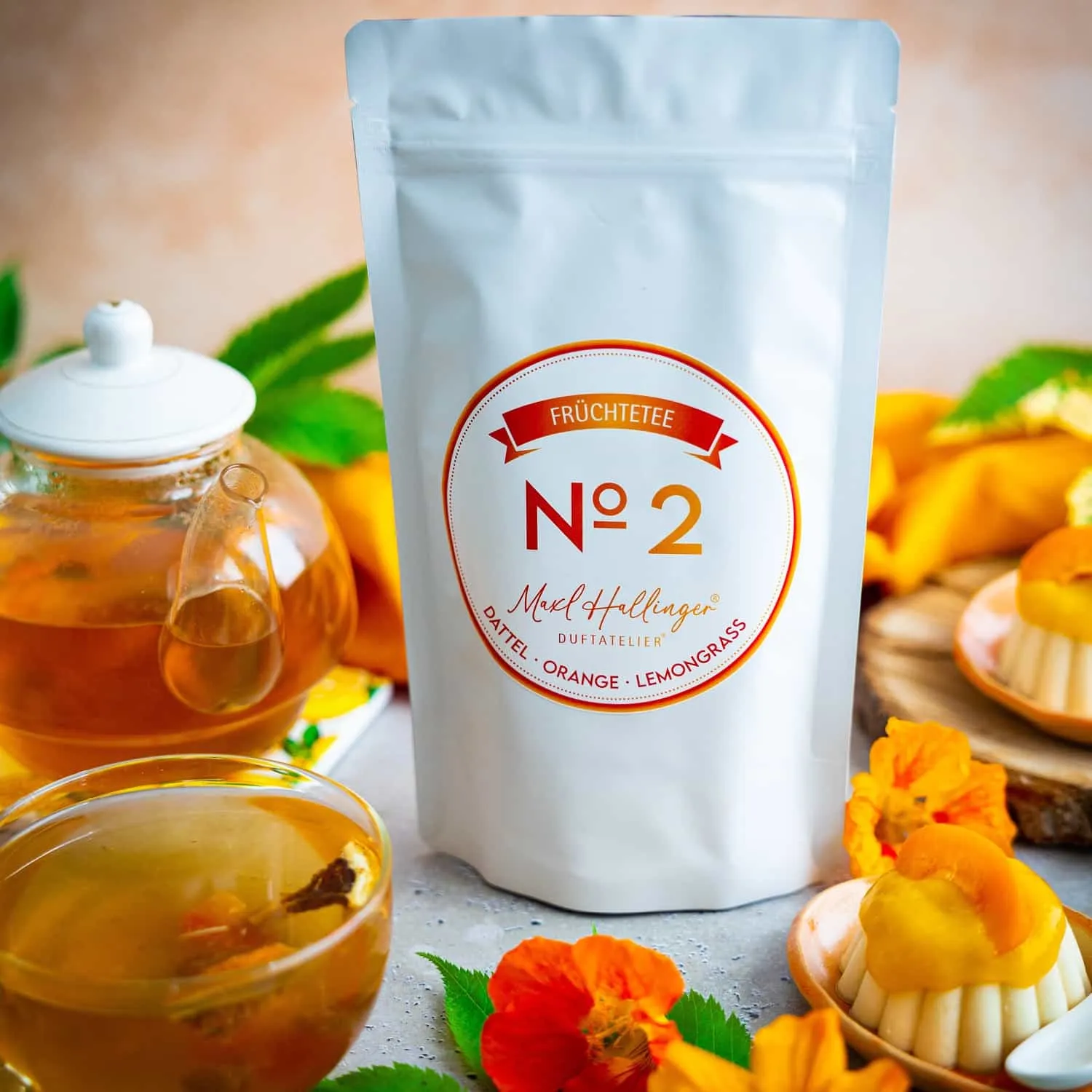 FRÜCHTETEE MAXL HALLINGER EDITION - Loser Früchte-Tee mit fruchtigem Aroma, stilvoll verpackt im hochwertigen Beutel. Die besondere Geschenkidee für Teeliebhaber, Genießer & entspannte Genussmomente im Alltag